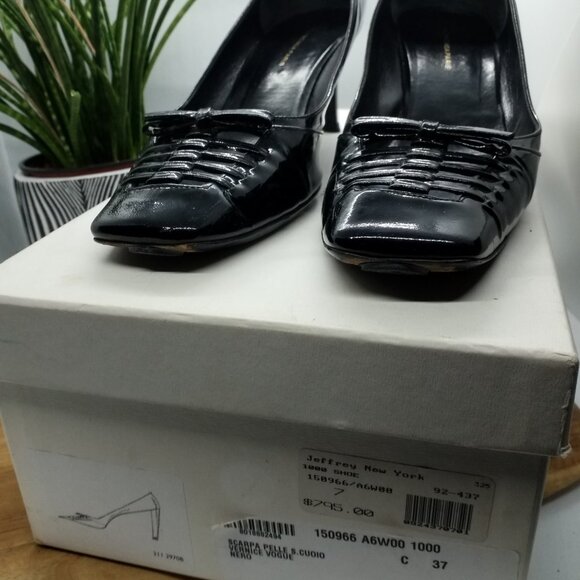 BALENCIAGA Vernice Vogue Size 7 Euro 37 Black Patent Kitten Heels - Picture 6 of 6